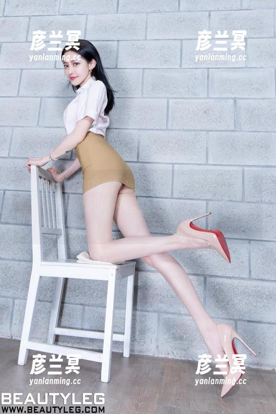 Beautyleg-Abby Beautyleg - 解读Abby的美足资源,穿越耳边的风声,竟是在欣赏每一个小细节。
