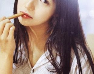 GIRLT果团网 – 钟紫怡的婚纱精选，真的是一针见血的美，太好看了，但我还是更喜欢她的配饰！