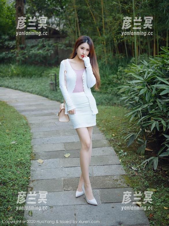 HuaYang花漾-媛媛酱belle HuaYang花漾 - 媛媛酱belle:你可别指望让我给你普及黑色套图的“真理”喔