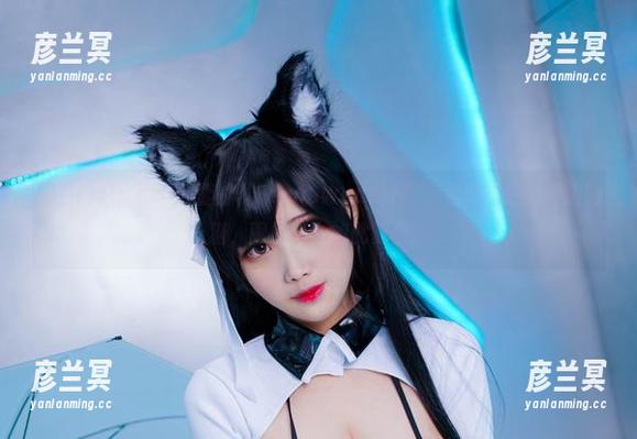 KaYa萱 图包内含:KaYa萱的“FernSweater”,我竟会想问旁边的猫,眼神怎么如此复杂。