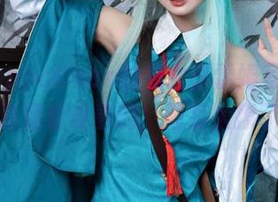 哇，PoppaChan的兔女郎雷姆写真作品究竟是给谁看的，画面太撩了！