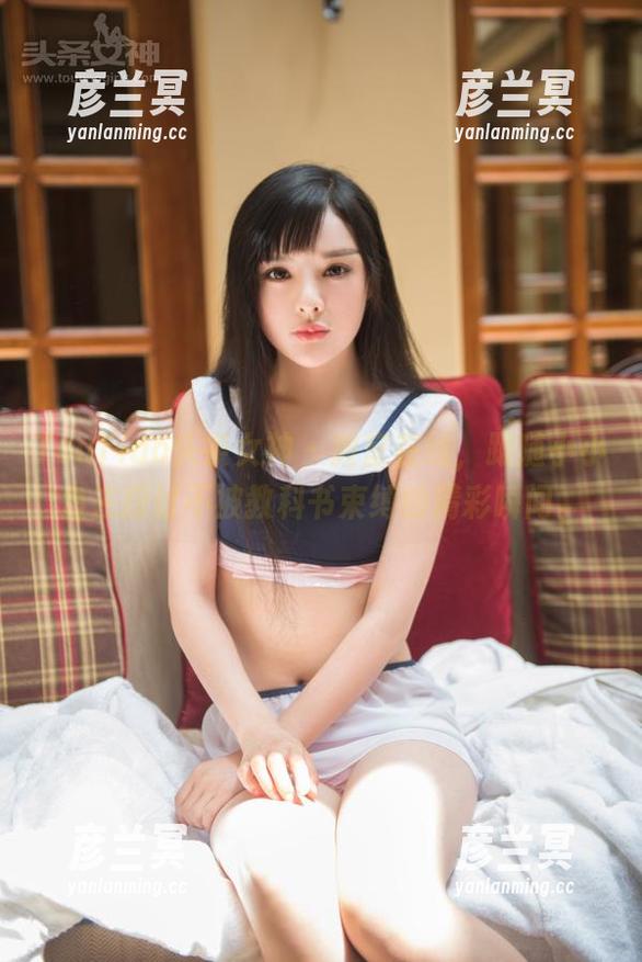 TouTiao头条女神-小小鱼 TouTiao头条女神 - 教室在线,跟随小小鱼去探讨不被教科书束缚的精彩瞬间。