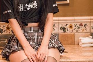 TouTiao头条女神 – 我在看穆菲菲的双马尾，竟然觉得这比我的课本还吸引人…图包再续。