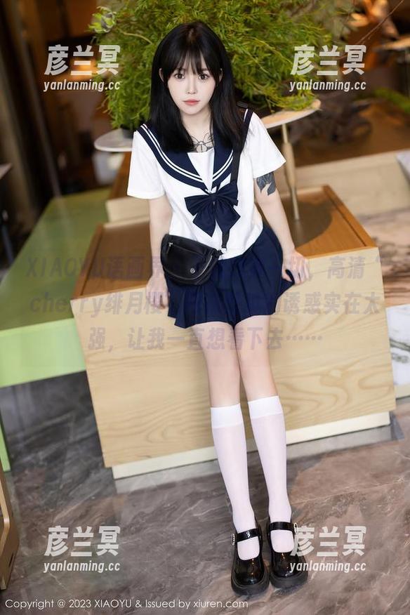 XIAOYU语画界 - 干脆放弃一切，高清“cherry绯月樱”网袜壁纸的诱惑实在太强，让我一直想看下去……