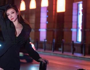 Xiuren秀人网 – 牛仔裤合集：Luffy菲菲的无尘衣橱，能不尘埃落定吗？