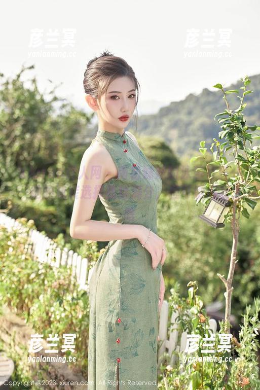 Xiuren秀人网-南初妹妹 Xiuren秀人网 - 南初妹妹的泳装写真——她的泳装选择我给满分,但可别问我为啥