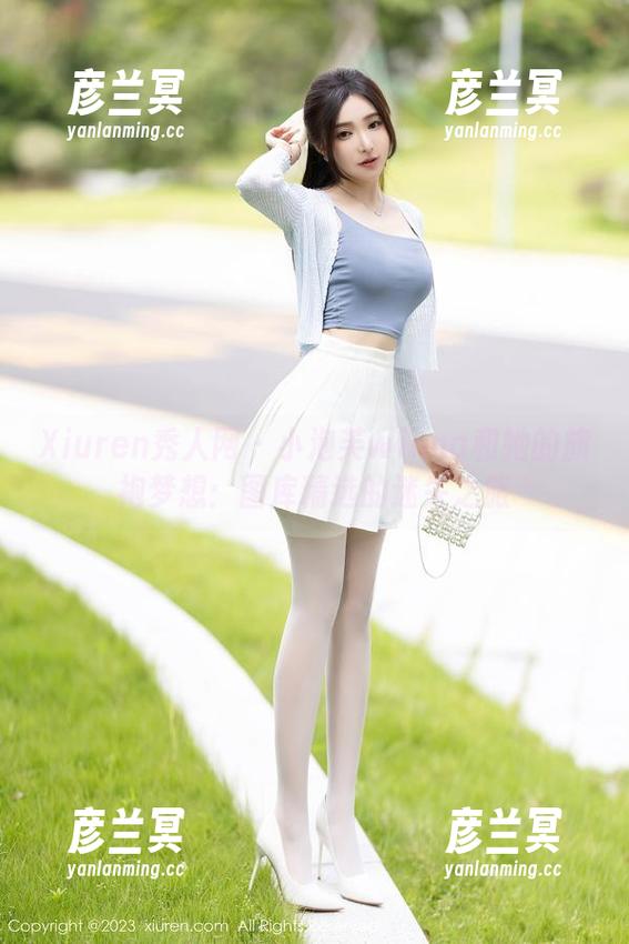 Xiuren秀人网-小泡芙winna Xiuren秀人网 - 小泡芙winna和她的旗袍梦想:图库精选的迷失之旅