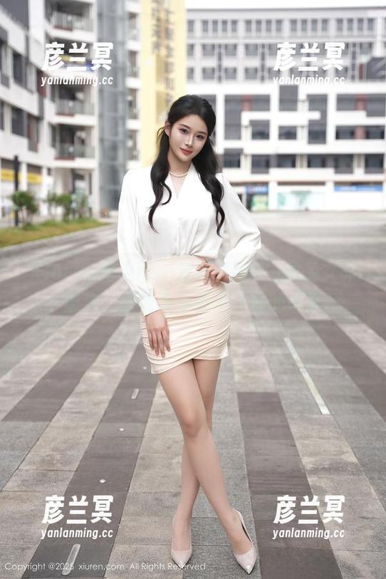 Xiuren秀人网 - 沫晓伊baby的兔女郎魔法：原图带你看不一样的跳跃