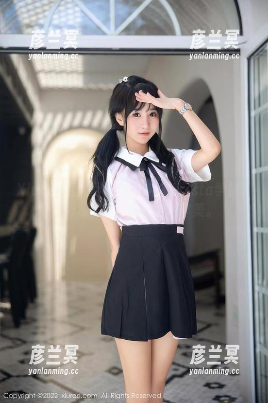 Xiuren秀人网-瑞莎Trista Xiuren秀人网 - 看!瑞莎Trista学姐如何用私房照片打破世俗审美。