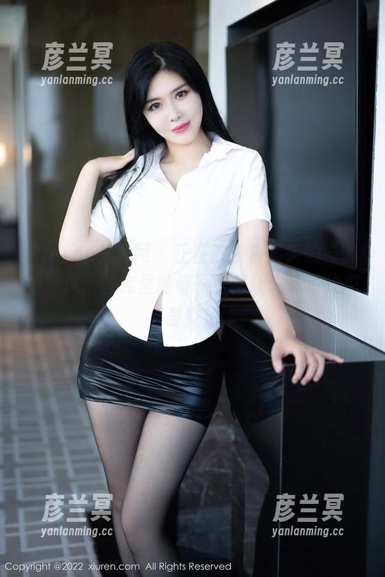 Xiuren秀人网-白笑笑 Xiuren秀人网 - 正在欣赏白笑笑的“御姐”风,图库里的每一张都让人忍不住想要交流