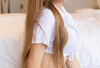 YouMi尤蜜荟 – 泳衣大作战：玥儿玥er的夏日免费下载大礼包，好像给你送了个海滩！