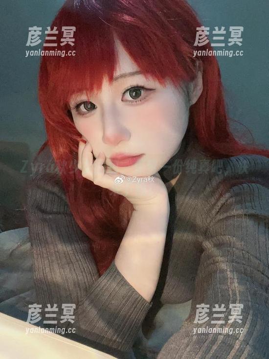 Zyra秋 Zyra秋少女图包,保留一份纯真吧,快来下载!