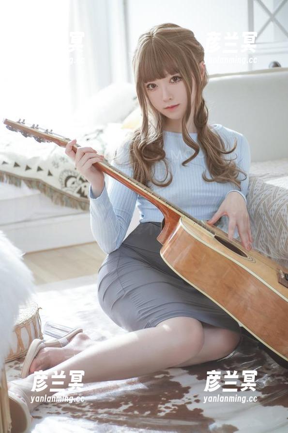 夏天来了，asagiriai(爱ちゃん)的私拍原图全在这！要不要一起瞧瞧？
