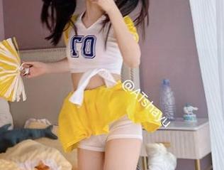 当at鲨鱼遇上网袜：原图带来视觉冲击，照片让人痴迷