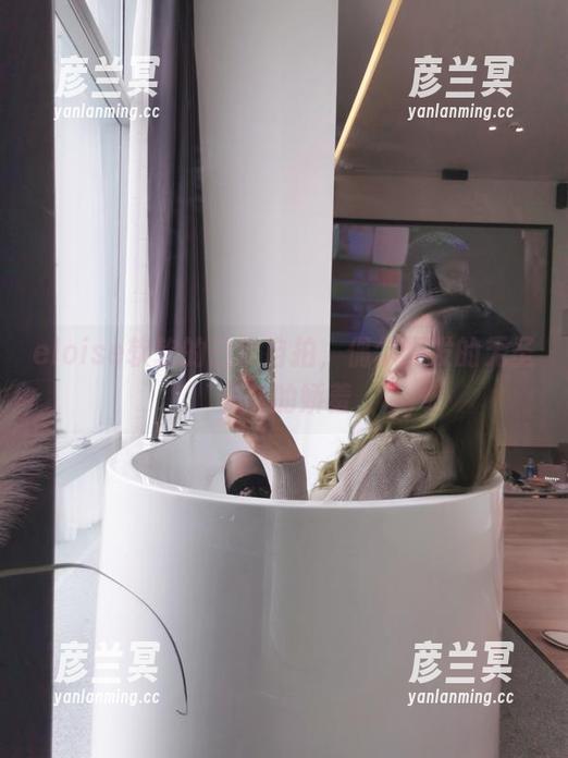 eloise软软 eloise软软的日常自拍,偶尔爆发的无圣光下的娇羞