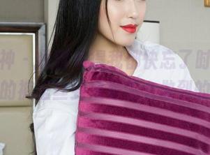 克拉女神 – 原图看得我都快忘了时间，雅楠的裤里丝到底是怎么做到的？
