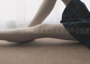 瞧这腿！兔玩映画的T恤与死库水私拍藏着的不仅仅是夏天的热情！
