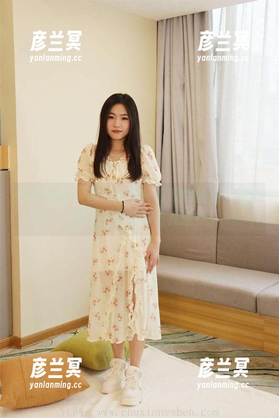 初夏女神 - 图片分享：双双的油亮，哪个镜头让你想多看几遍？