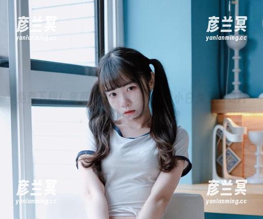可可小白兔 免费下载!年度“心肝宝贝”可可小白兔圣诞照片,谁还敢说不够可爱?