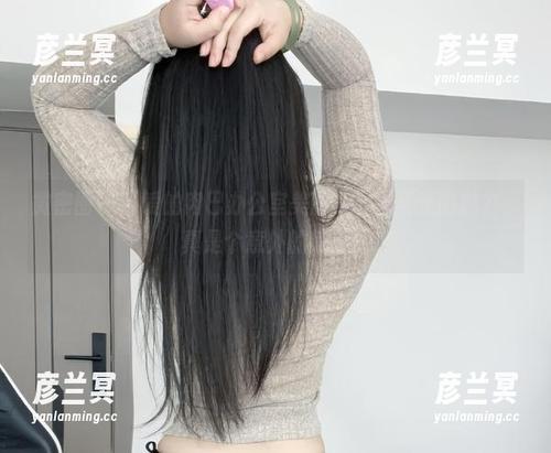 可爱的肉巴 微密圈 - 可爱的肉巴办公室美图——无圣光的魅力,真是个意外的惊喜!