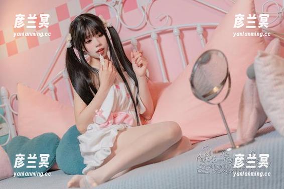 咬一口兔娘 保留咬一口兔娘的夏天写真集,下载让你与酷暑无缘!