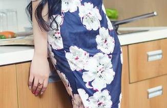 头条女神 – 梁芮溪徘徊在黑色的边缘，什么叫写真集都快看傻眼了，赶紧下载！