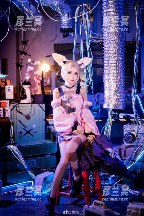 女神的标配：奶狮不咬人的网盘合集，光想象就能乐出声！