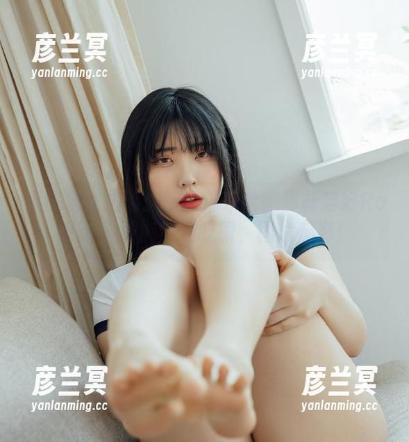 福利求生指南：如何像宋哈娜那样穿好Rogle-紧身裤？别眨眼，图片都有！