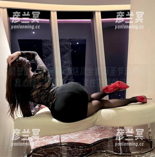 小猫咪ck 微密圈 - 小猫咪ck这次全套万圣节造型让我心痒,可惜没有一次性下载的选项!