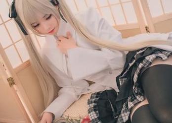 这白色纱裙！小野妹子w最新原图，居然让我都想试试了！