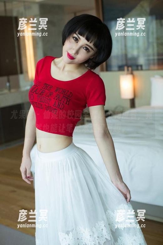 尤果网-仙妮 尤果网 - 仙妮的校园全套换个角度看,竟然也能让笔记本变得有趣。