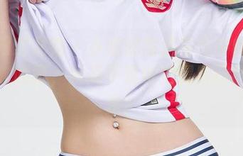 尤果网爱尤物 – 小妮妮高清写真中的女王姿态，哎呀，我是不是也觉得自己气场十足？