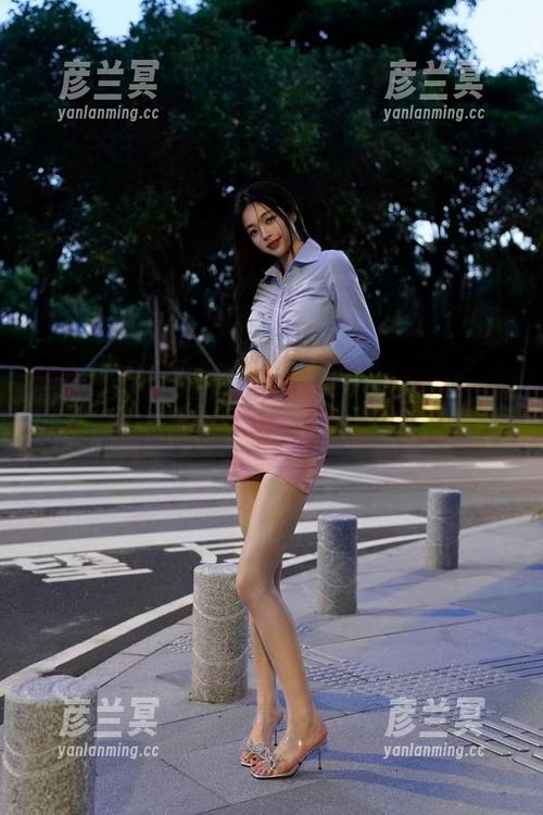 徐珺大哥 微密圈 - 徐珺大哥的新内容,连体衣,你确定不是刚刚参加了超级英雄选拔?