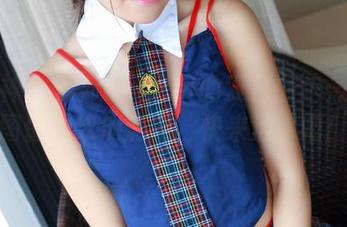 推女神 – 沛沛Eankei的夏日图包：一个图像的泳池派对，快来泡水吧！