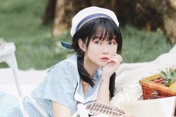 是依酱吖带来的女友图包：每一张都想分享给特别的人