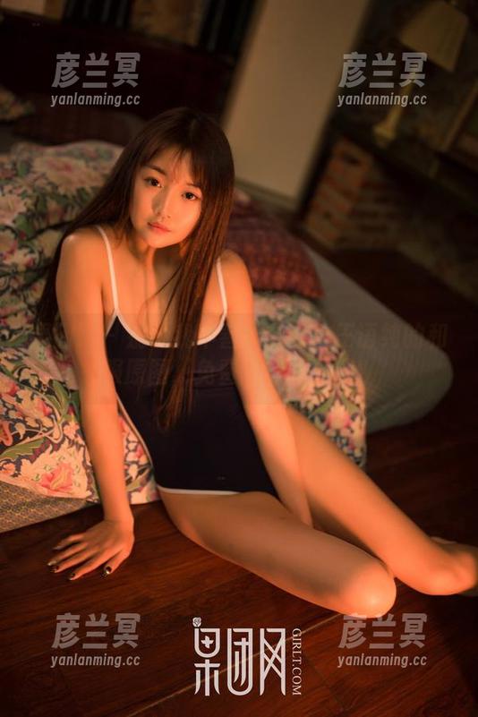 果团网-王语纯 果团网 - 别说我不善于分享!王语纯的和服原图,免费的,拿去吧!