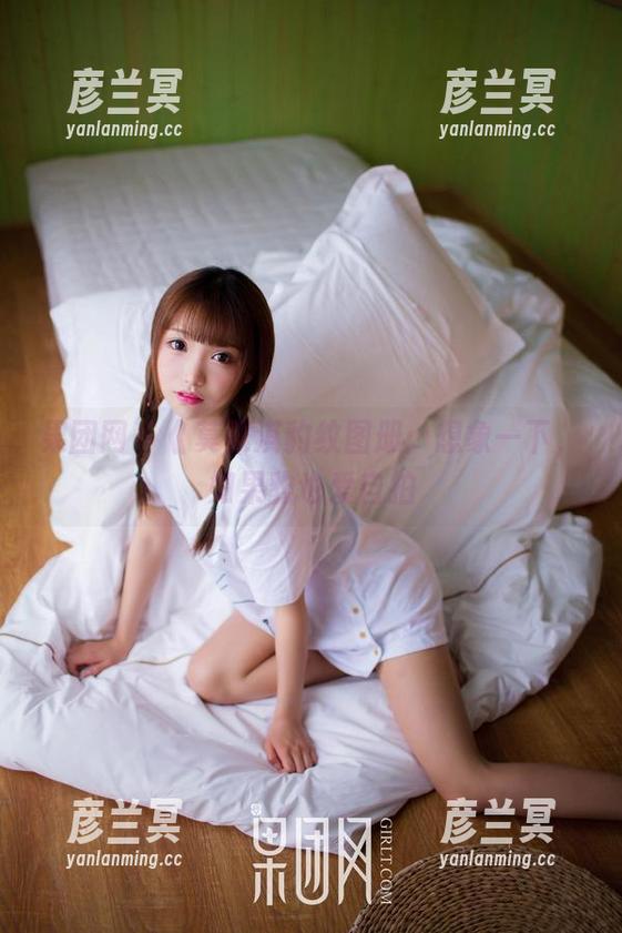 果团网-莫雅淇 果团网 - 《莫雅淇豹纹图册:想象一下,如果豹也爱自拍