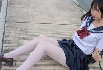 森萝财团 – 在线上，每次看到Aika的礼服都觉得自己必须update一下！