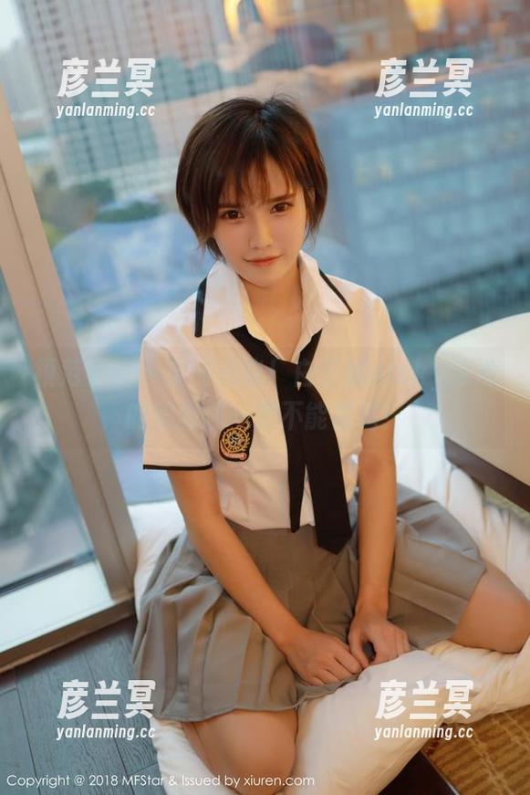 模范学院-白子嫣nicky 模范学院 - 全网热议!白子嫣nicky泳池的美图你一定不能错过!
