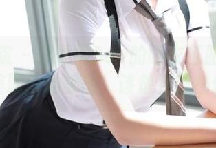 模范学院 – 郑颖姗Bev的睡衣征服了床单，最美配对的美图，该放到博物馆吗？