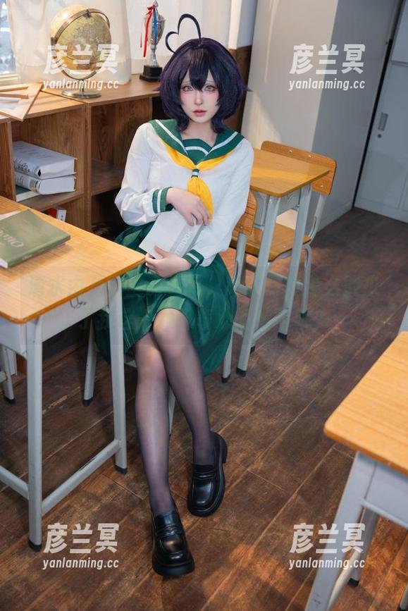 清水由乃的圣诞见习，高清写真怎么能少了我这一颗好奇心的参与呢？