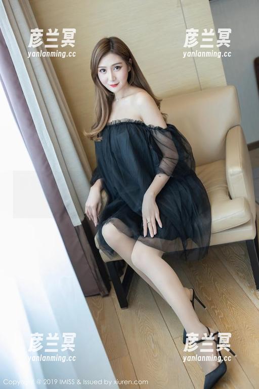 爱蜜社-瑞妤 爱蜜社 - 诶!你见过这样的黑白高清分享吗?瑞妤这次可真有创意!