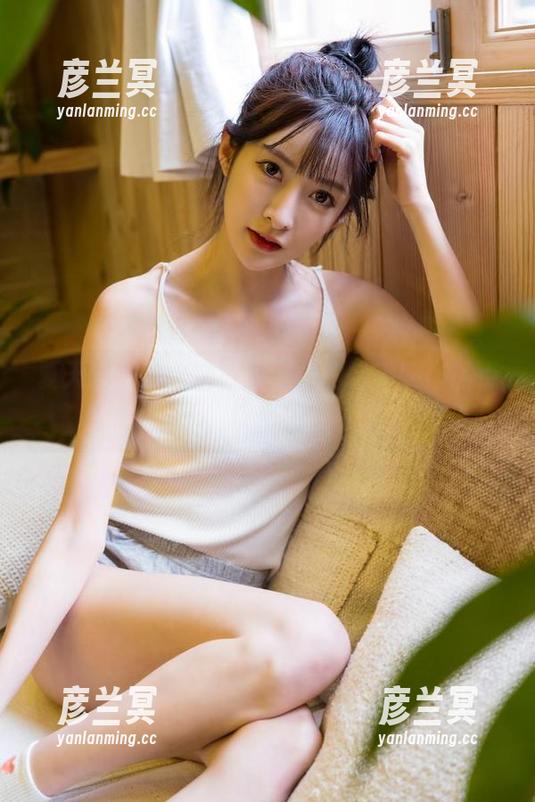 夏天的味道这次被王羽杉的水手服作品点燃了，快来饱眼福！