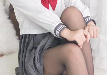 可畏兔女郎cos合集，白烨烨想必是炒了点脑洞的。