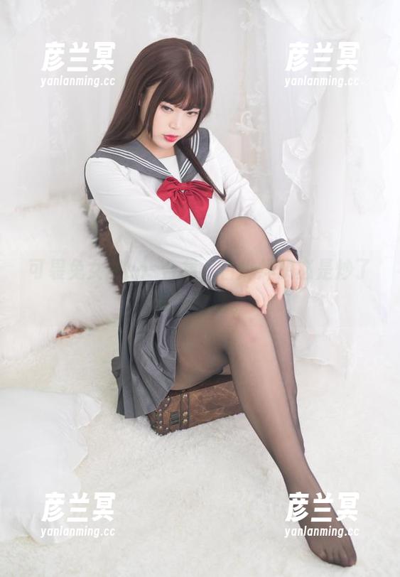 可畏兔女郎cos合集，白烨烨想必是炒了点脑洞的。
