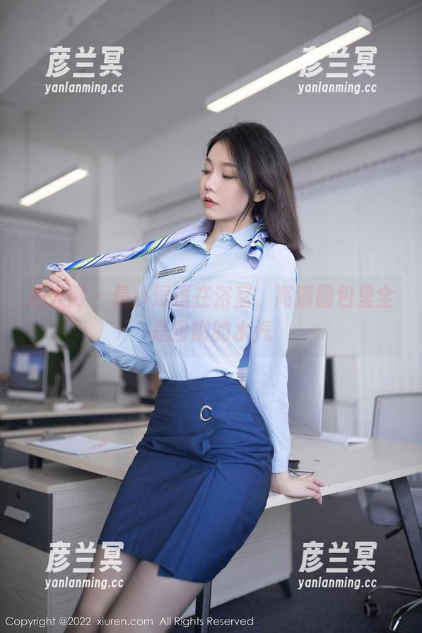 秀人网 - 是小逗逗在浴室，高清图包里全是粉嫩的水汽
