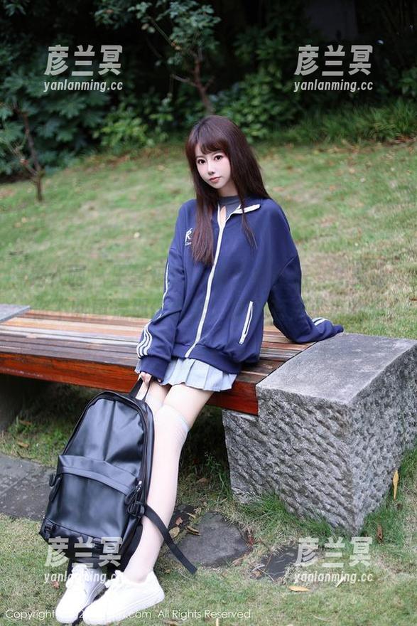 秀人网 - 王馨瑶Yanni少女作品，免费让你不断重温那份青涩，甚至有点小小的想念。