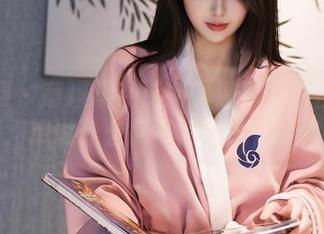 秀人网 – 萌琪琪Irene的温柔美图合集：想说什么又不知道说什么