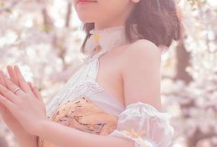 穆零Mu0的海洋球，真的是我想说的一辈子的异世界吗？观看这组图片就像在梦里游泳。