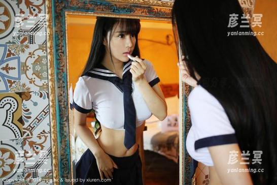 美媛馆 - 海滩的另一面：Vetiver嘉宝贝儿的图包分享，潮流或许就是这么放飞！